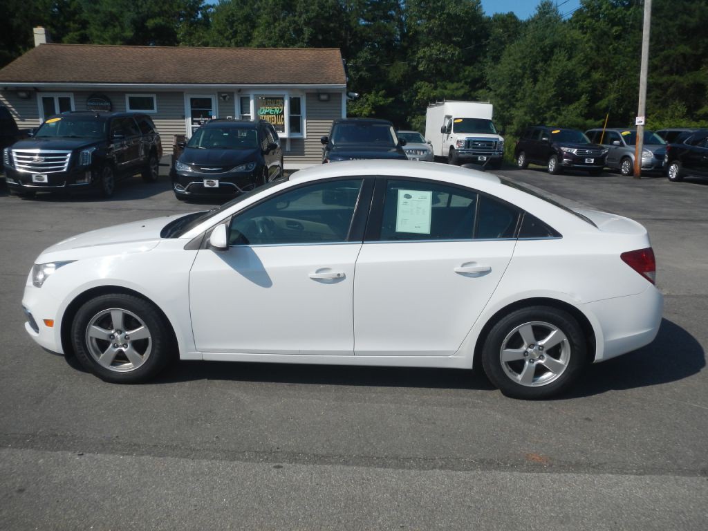 2016 Chevrolet Cruze Image 40