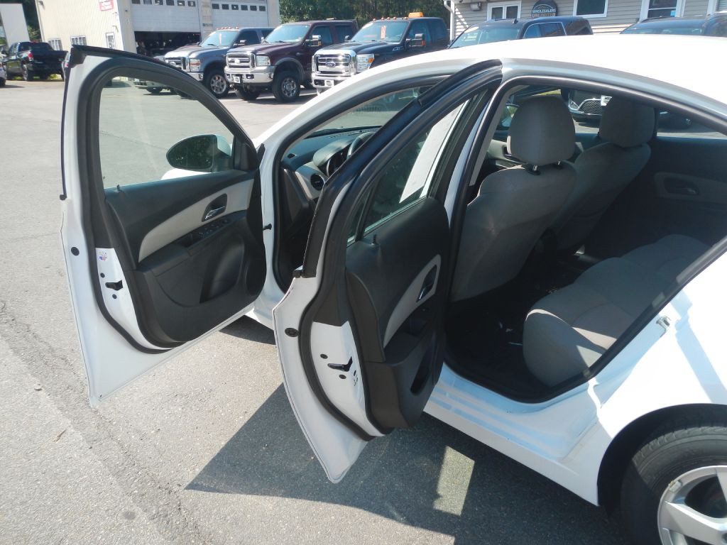 2016 Chevrolet Cruze Image 41