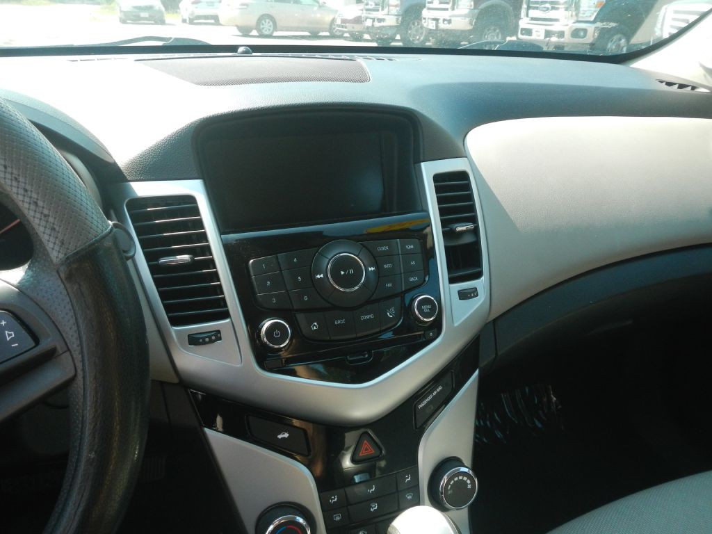 2016 Chevrolet Cruze Image 50