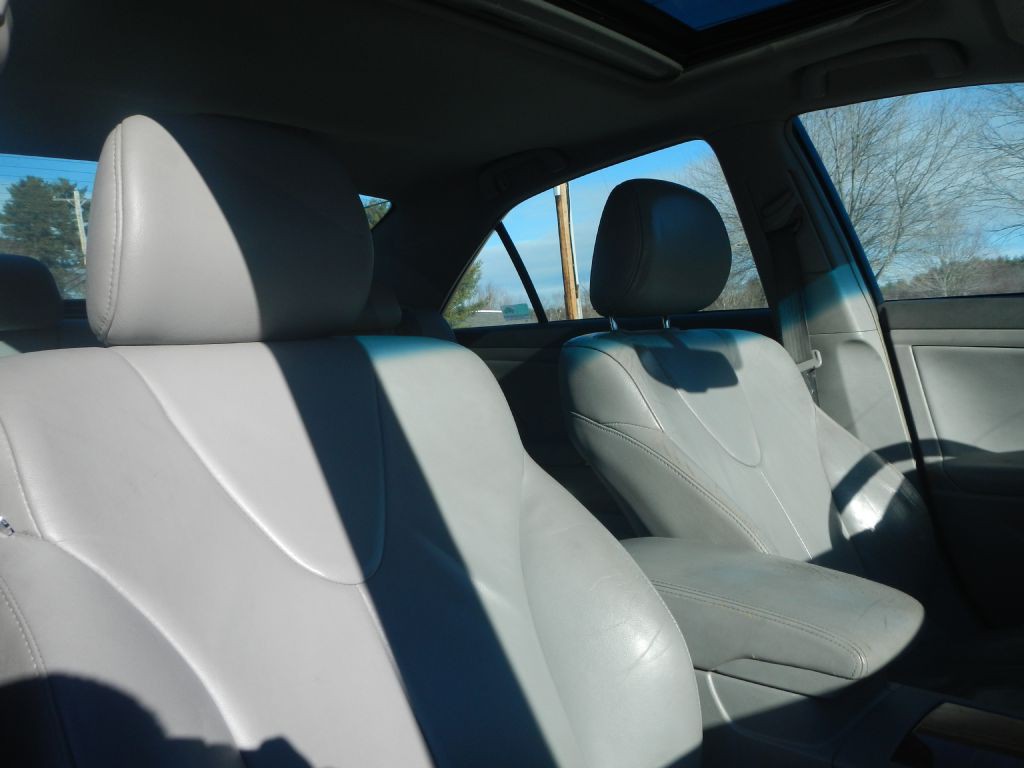 2011 Toyota Camry Image 23