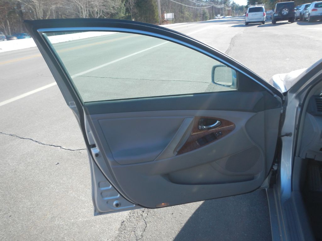 2011 Toyota Camry Image 46