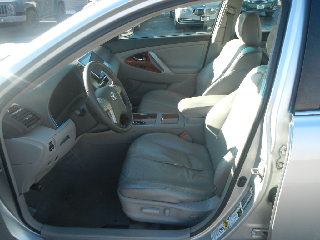 2011 Toyota Camry Image 48
