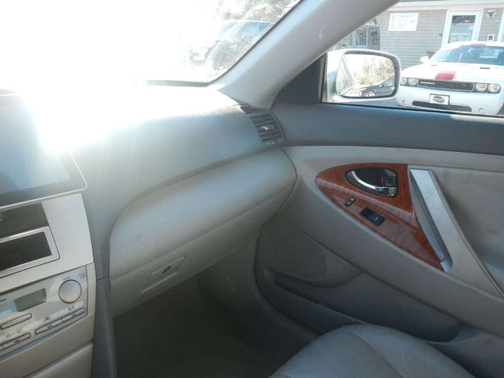 2011 Toyota Camry Image 50