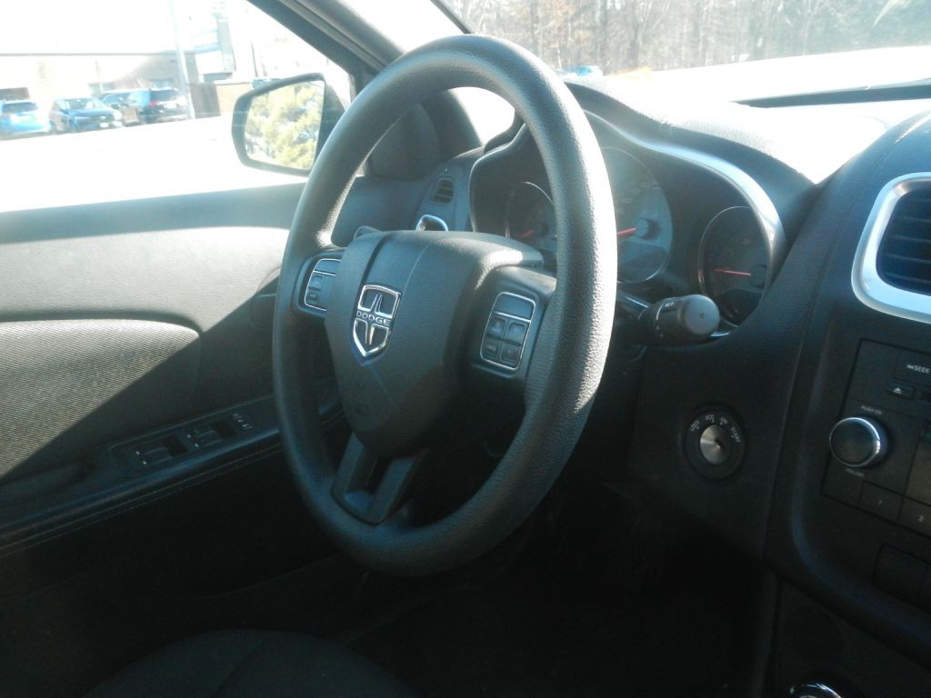 2013 Dodge Avenger Image 18