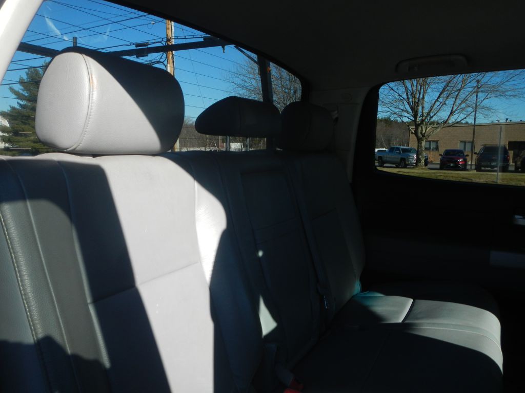 2007 Toyota Tundra Image 8