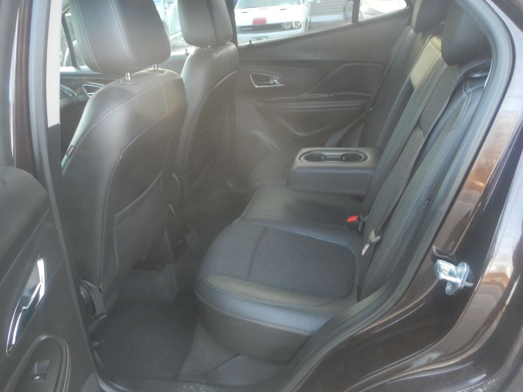 2015 Buick Enclave Image 32