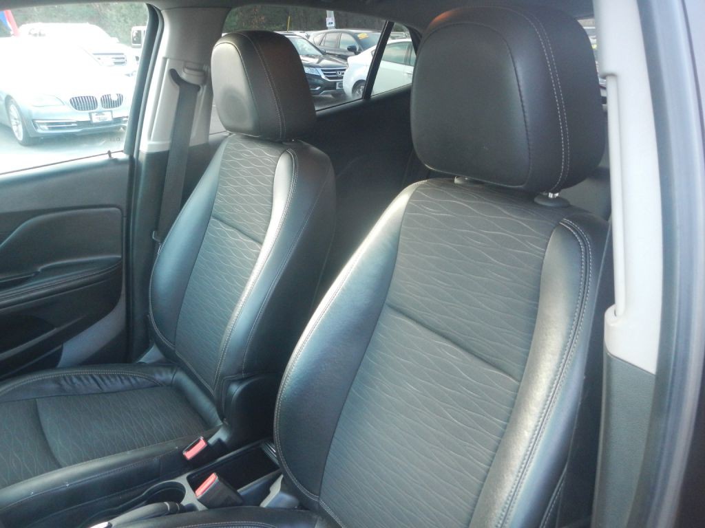 2015 Buick Enclave Image 37