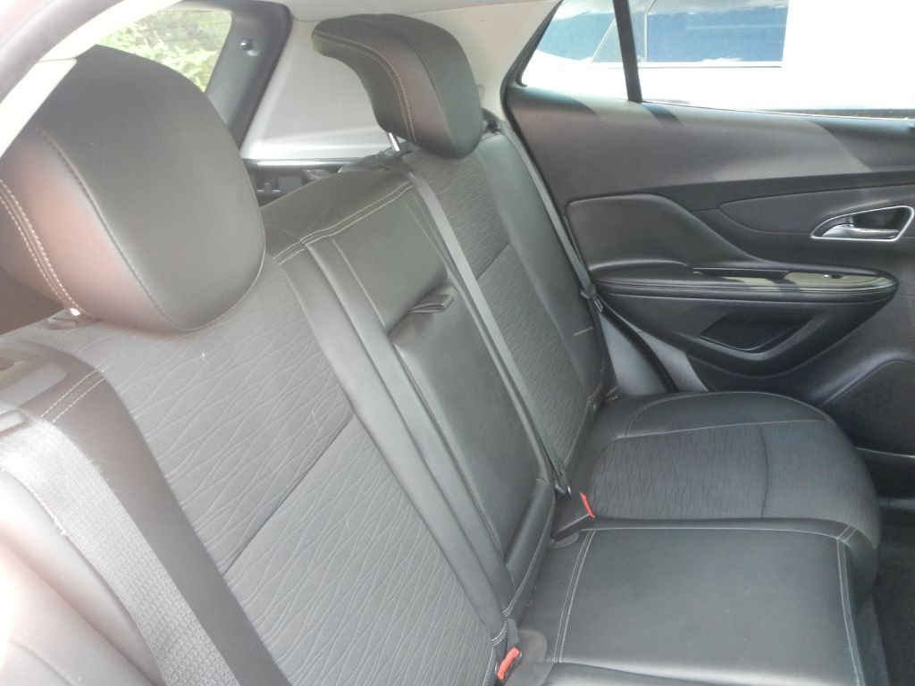 2015 Buick Enclave Image 8