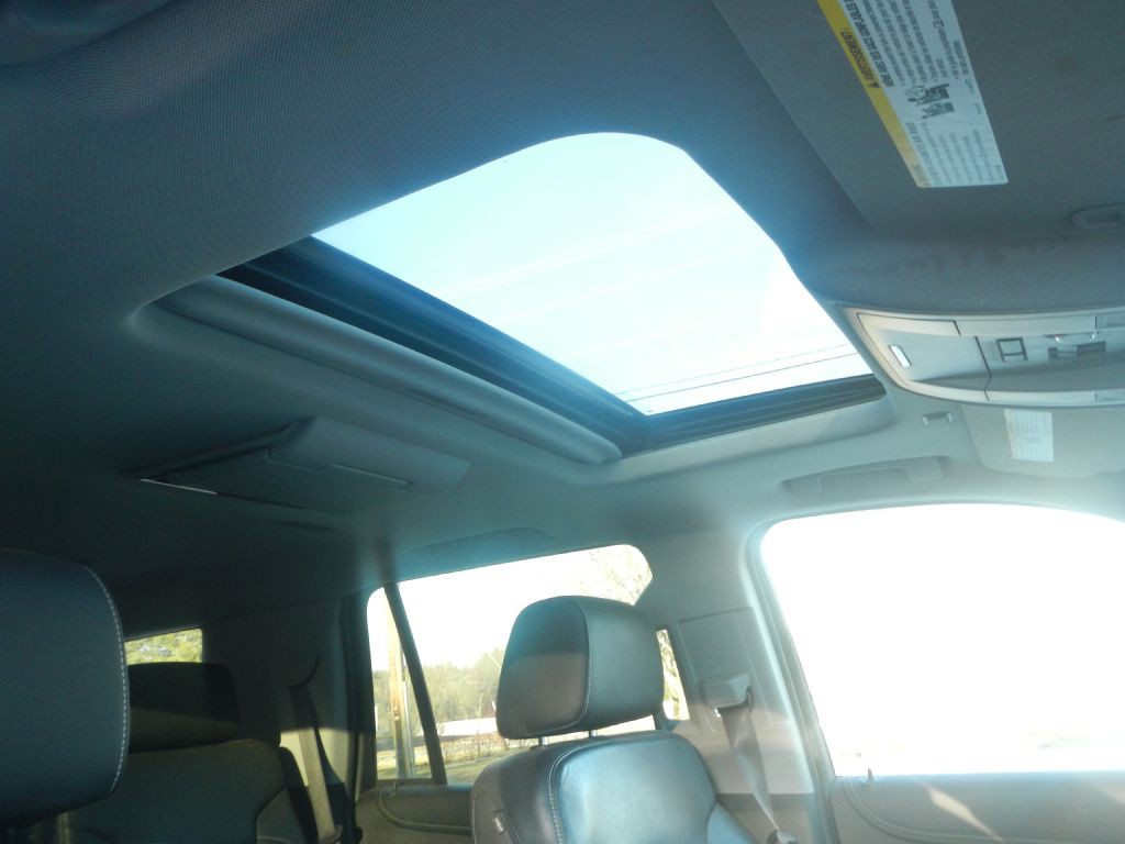 2015 GMC Yukon Image 28