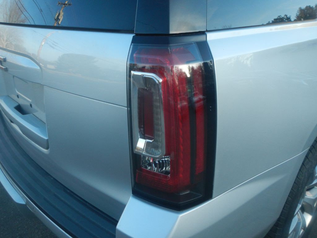 2015 GMC Yukon Image 35