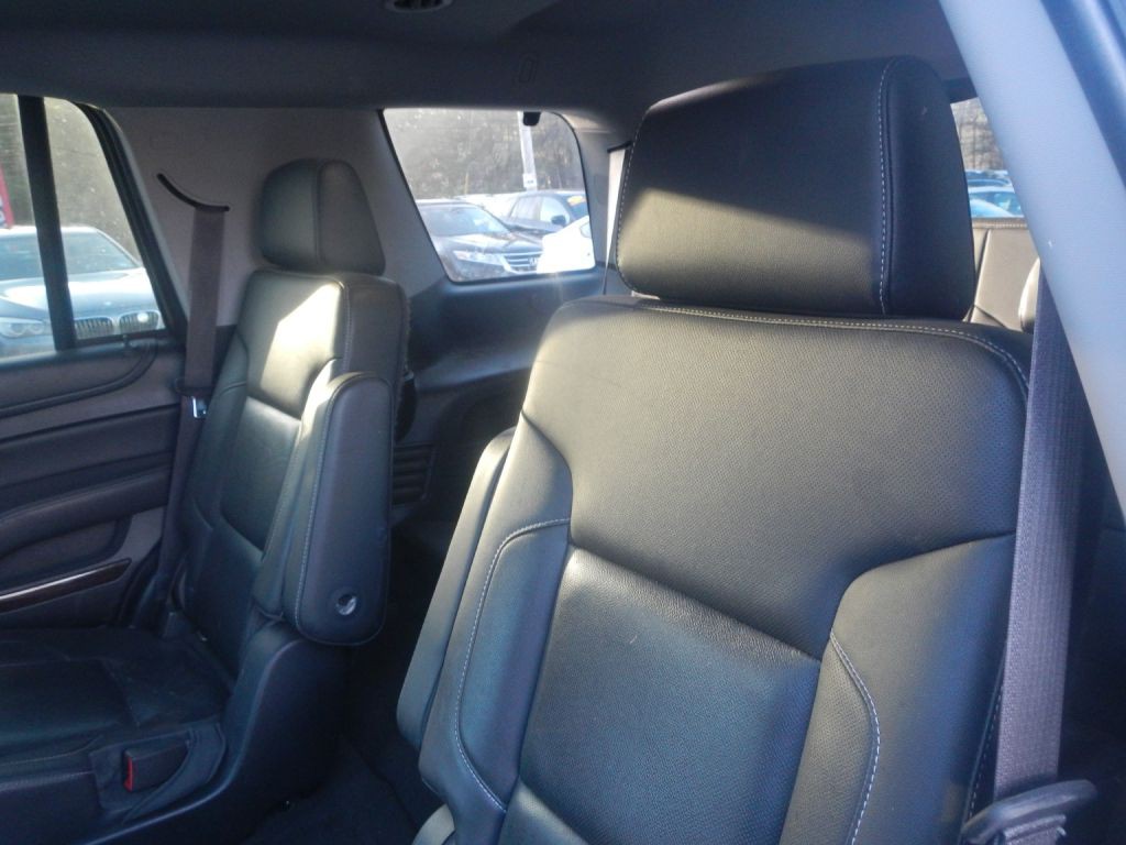 2015 GMC Yukon Image 47