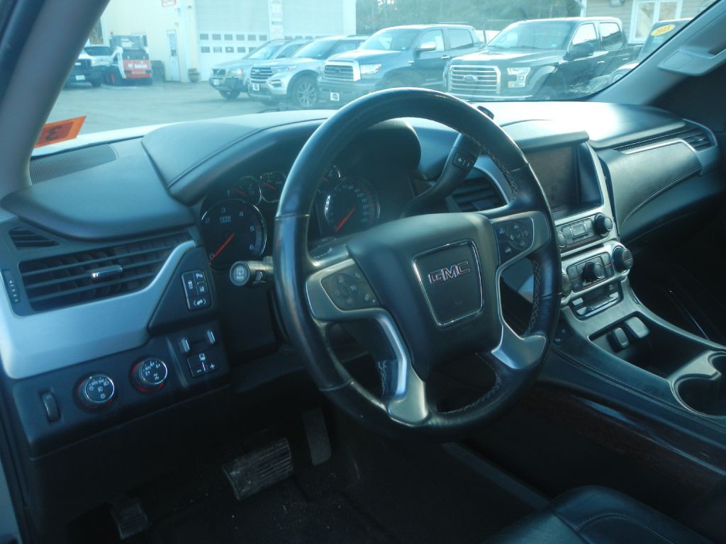 2015 GMC Yukon Image 55