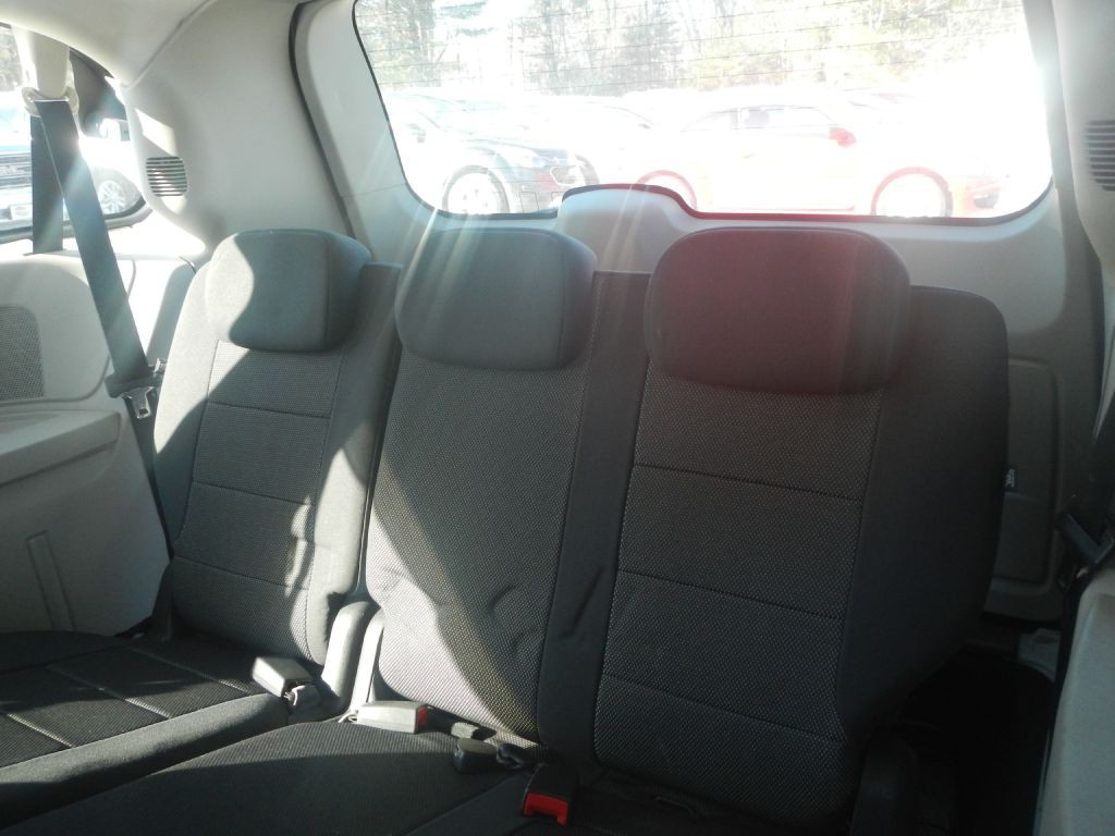 2008 Dodge Grand Caravan Image 6