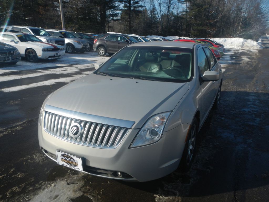 2010 Mercury Milan Image 10