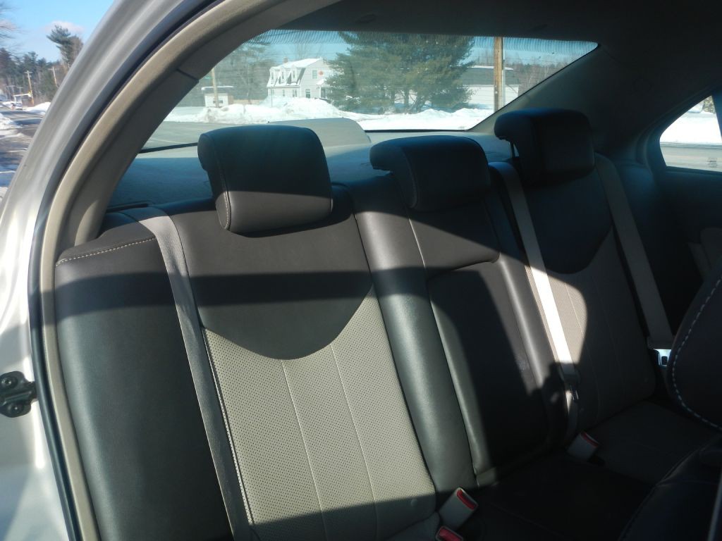 2010 Mercury Milan Image 30