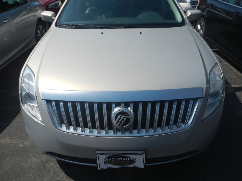2010 Mercury Milan Image 11
