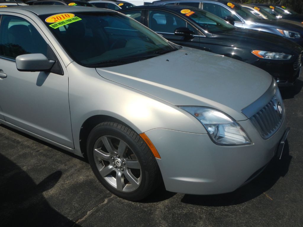 2010 Mercury Milan Image 12