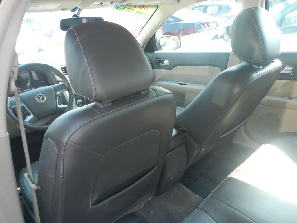 2010 Mercury Milan Image 38