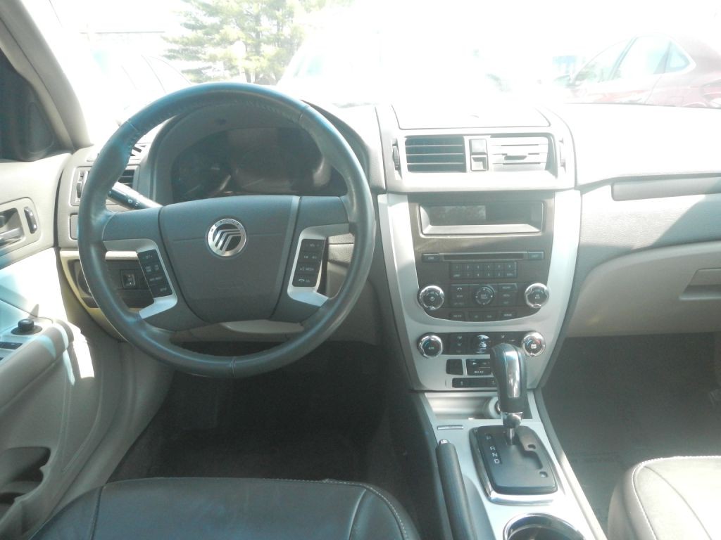 2010 Mercury Milan Image 39
