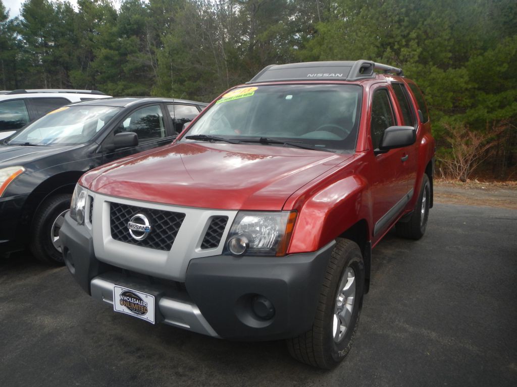 2013 Nissan Xterra Image 2