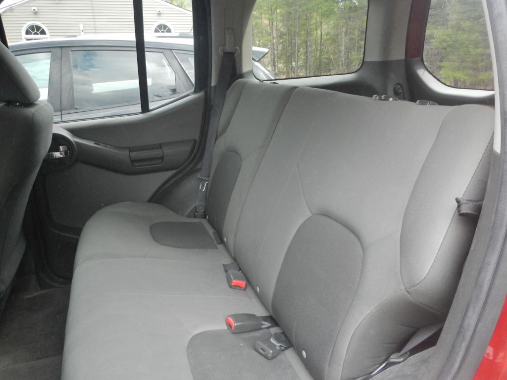 2013 Nissan Xterra Image 32