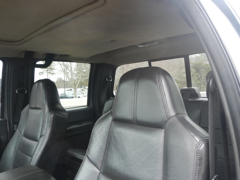2009 Ford F-350 Image 4