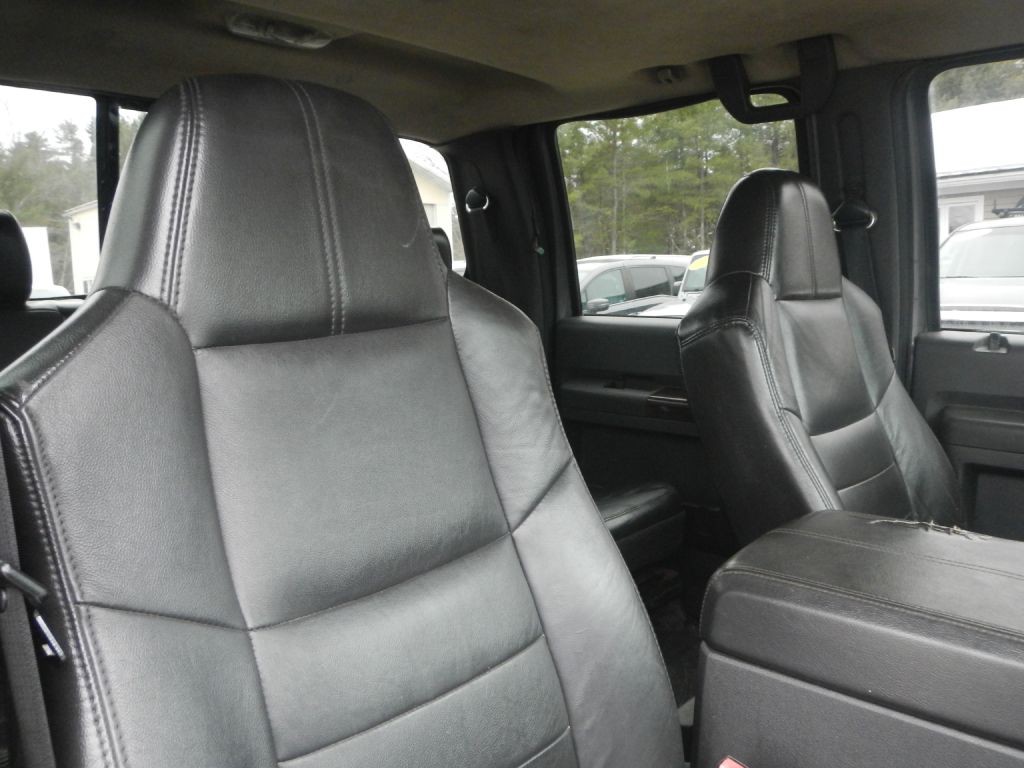 2009 Ford F-350 Image 9