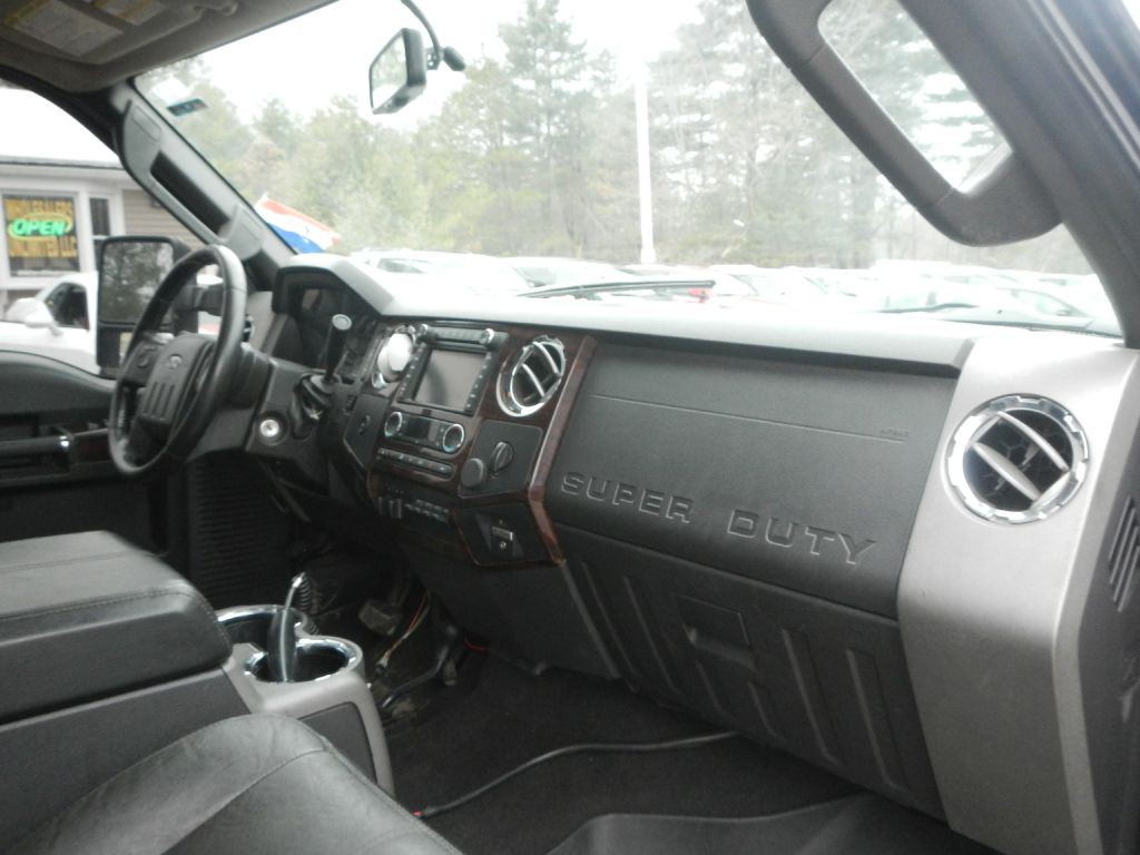 2009 Ford F-350 Image 10