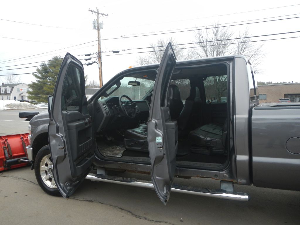 2009 Ford F-350 Image 17