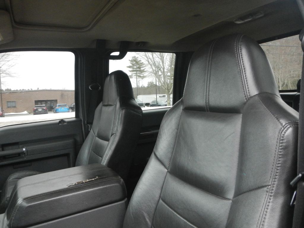 2009 Ford F-350 Image 20