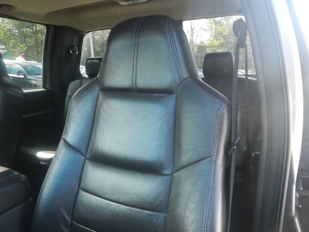2009 Ford F-350 Image 4