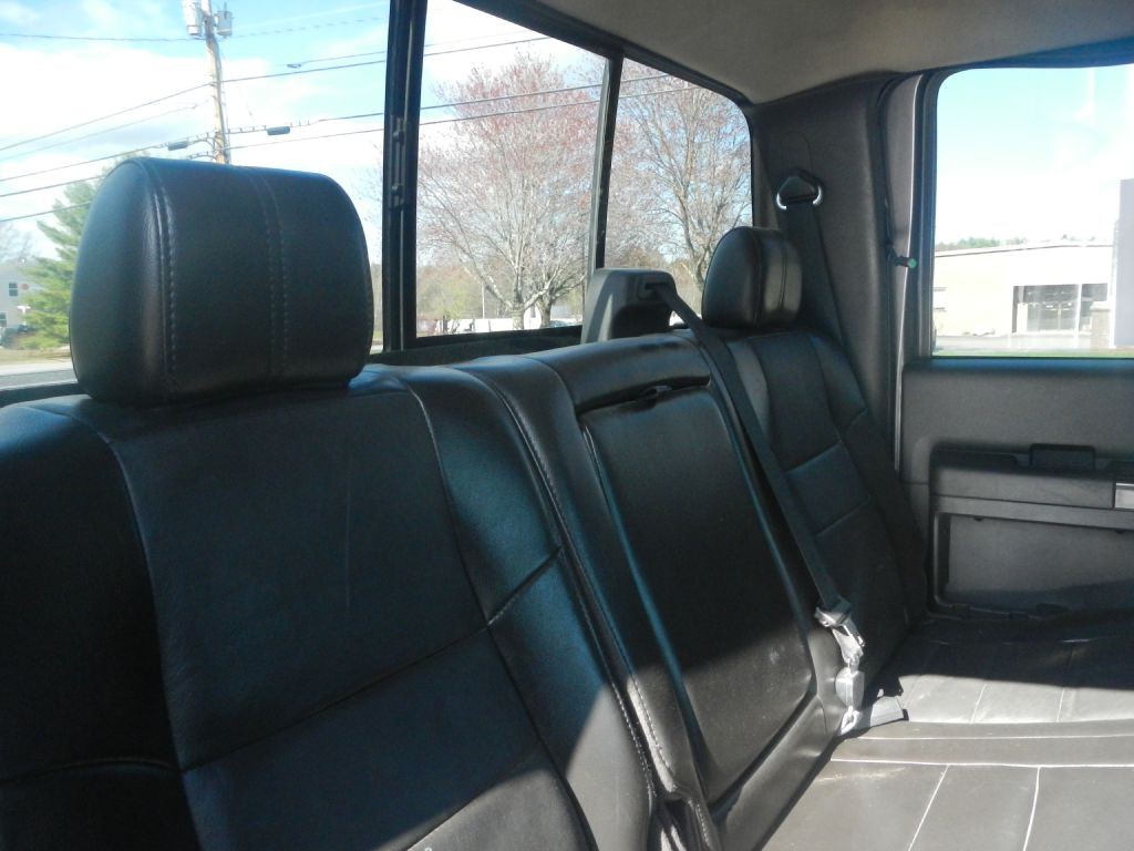 2009 Ford F-350 Image 8