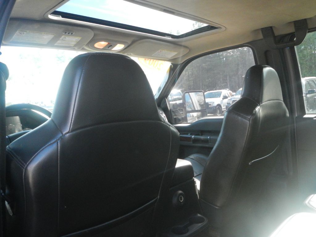 2009 Ford F-350 Image 43