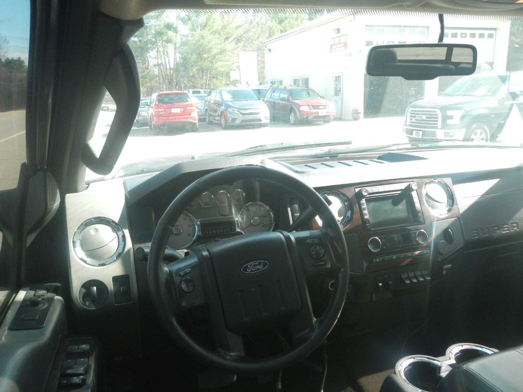 2009 Ford F-350 Image 44
