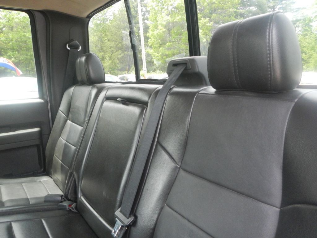 2009 Ford F-350 Image 8