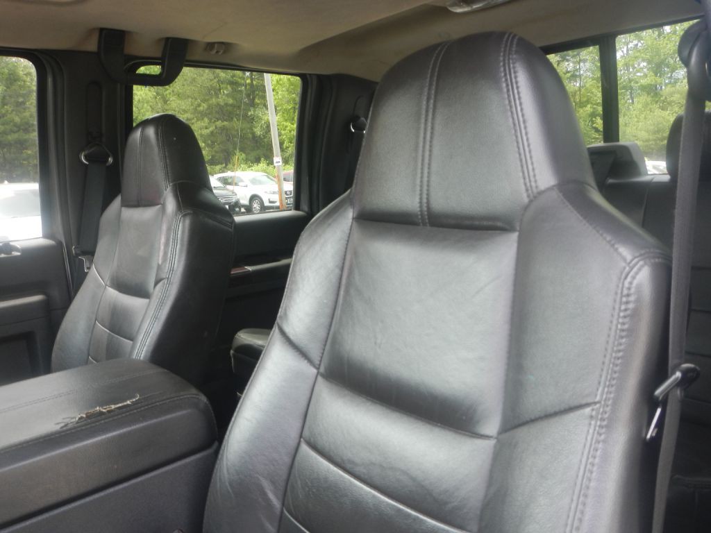 2009 Ford F-350 Image 9