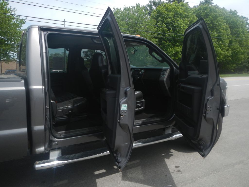 2009 Ford F-350 Image 18