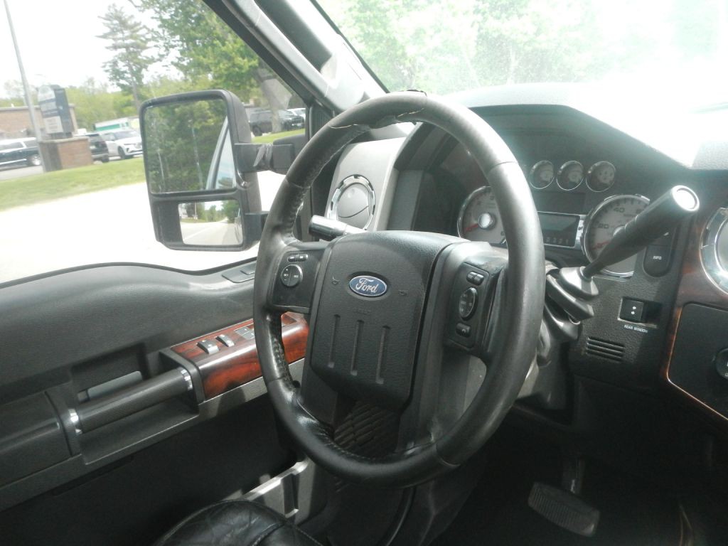 2009 Ford F-350 Image 23