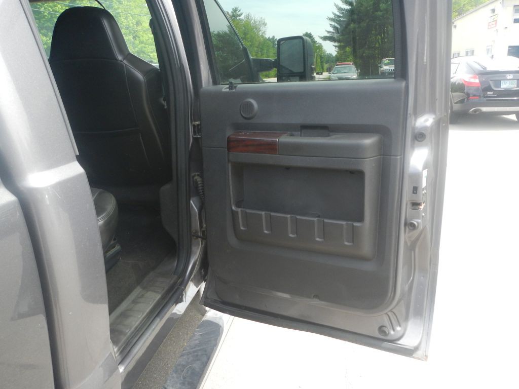 2009 Ford F-350 Image 26