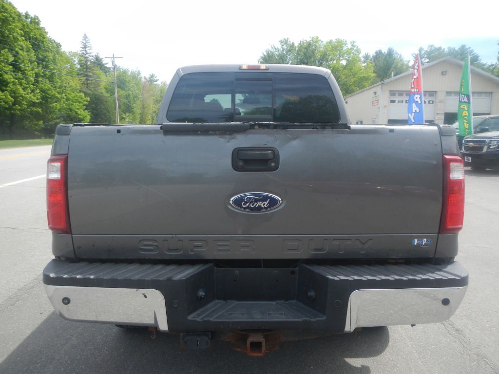 2009 Ford F-350 Image 30