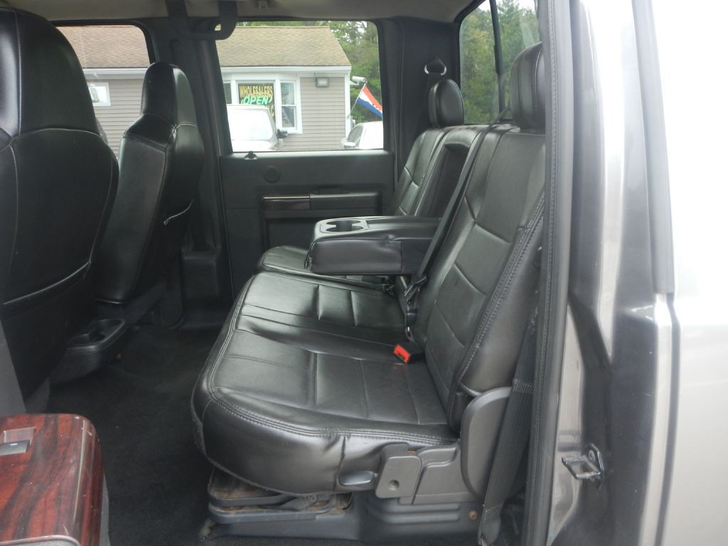 2009 Ford F-350 Image 39