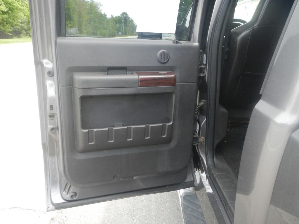 2009 Ford F-350 Image 40