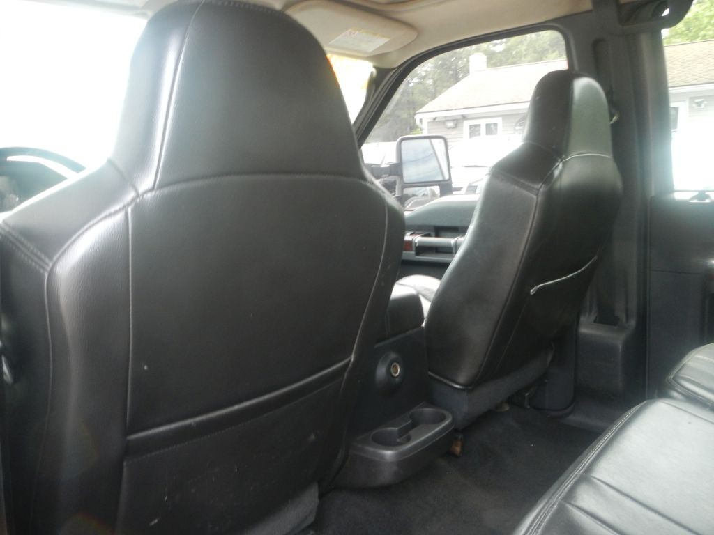 2009 Ford F-350 Image 42