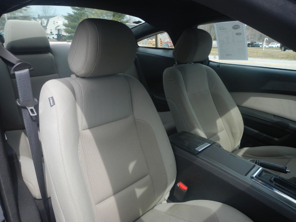 2014 Ford Mustang Image 4