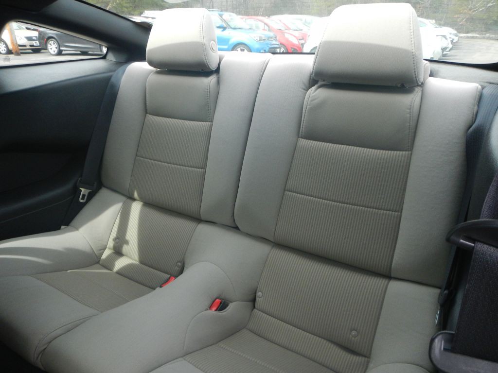 2014 Ford Mustang Image 10