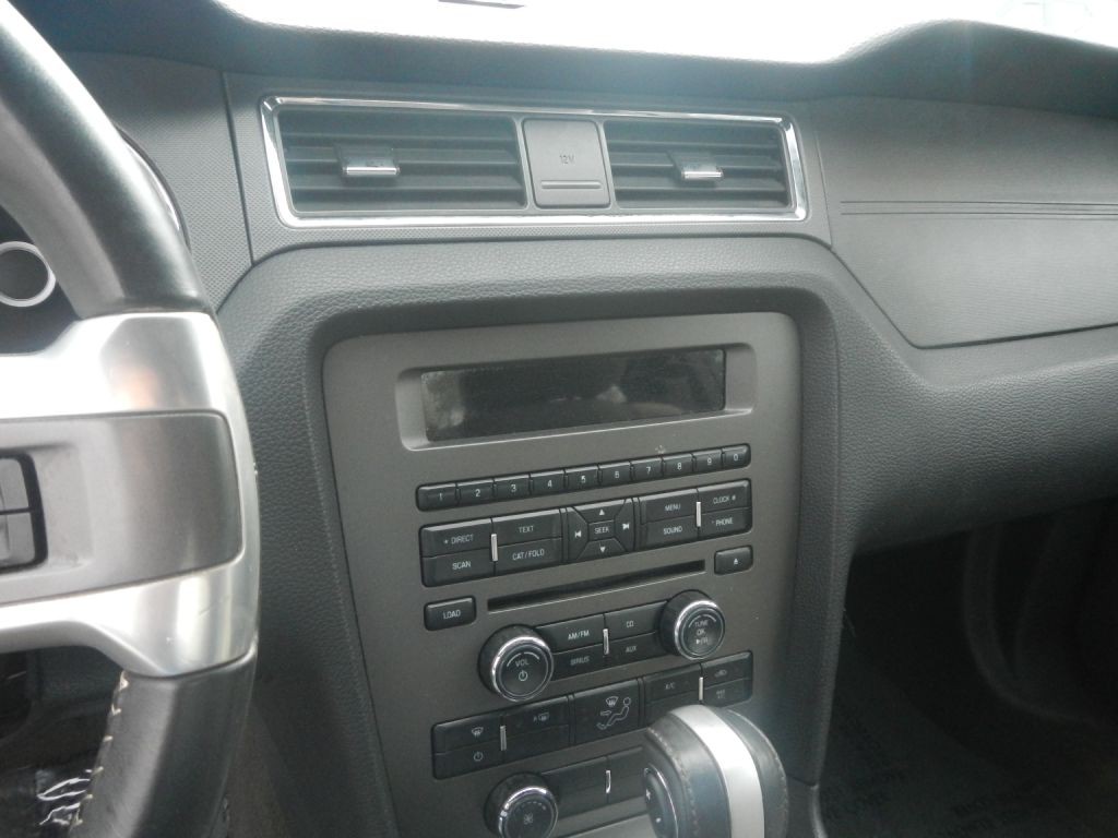 2014 Ford Mustang Image 30