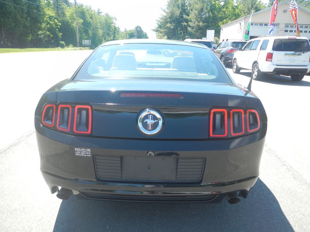 2014 Ford Mustang Image 29