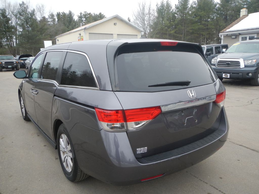 2015 Honda Odyssey Image 8