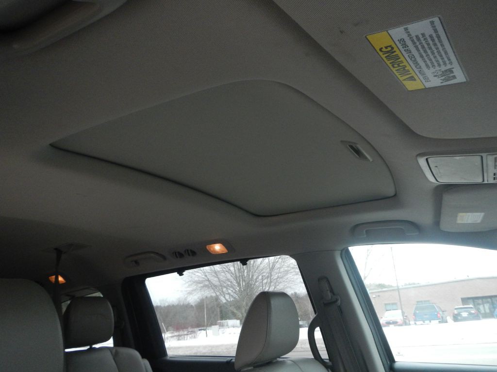 2015 Honda Odyssey Image 22