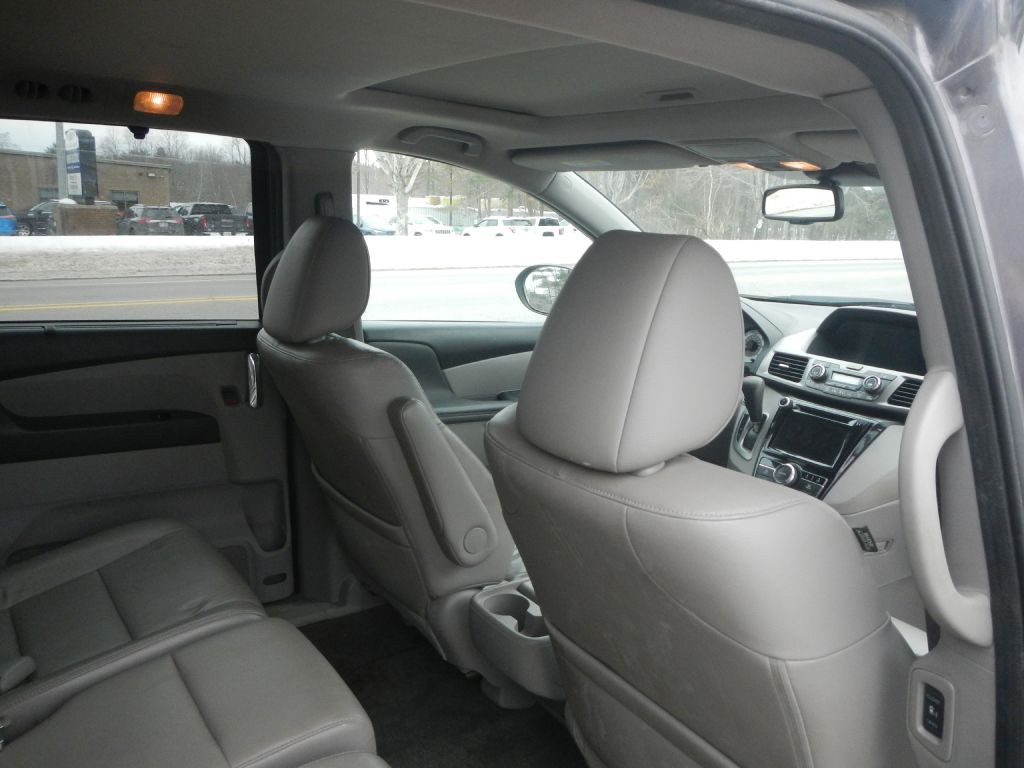 2015 Honda Odyssey Image 25